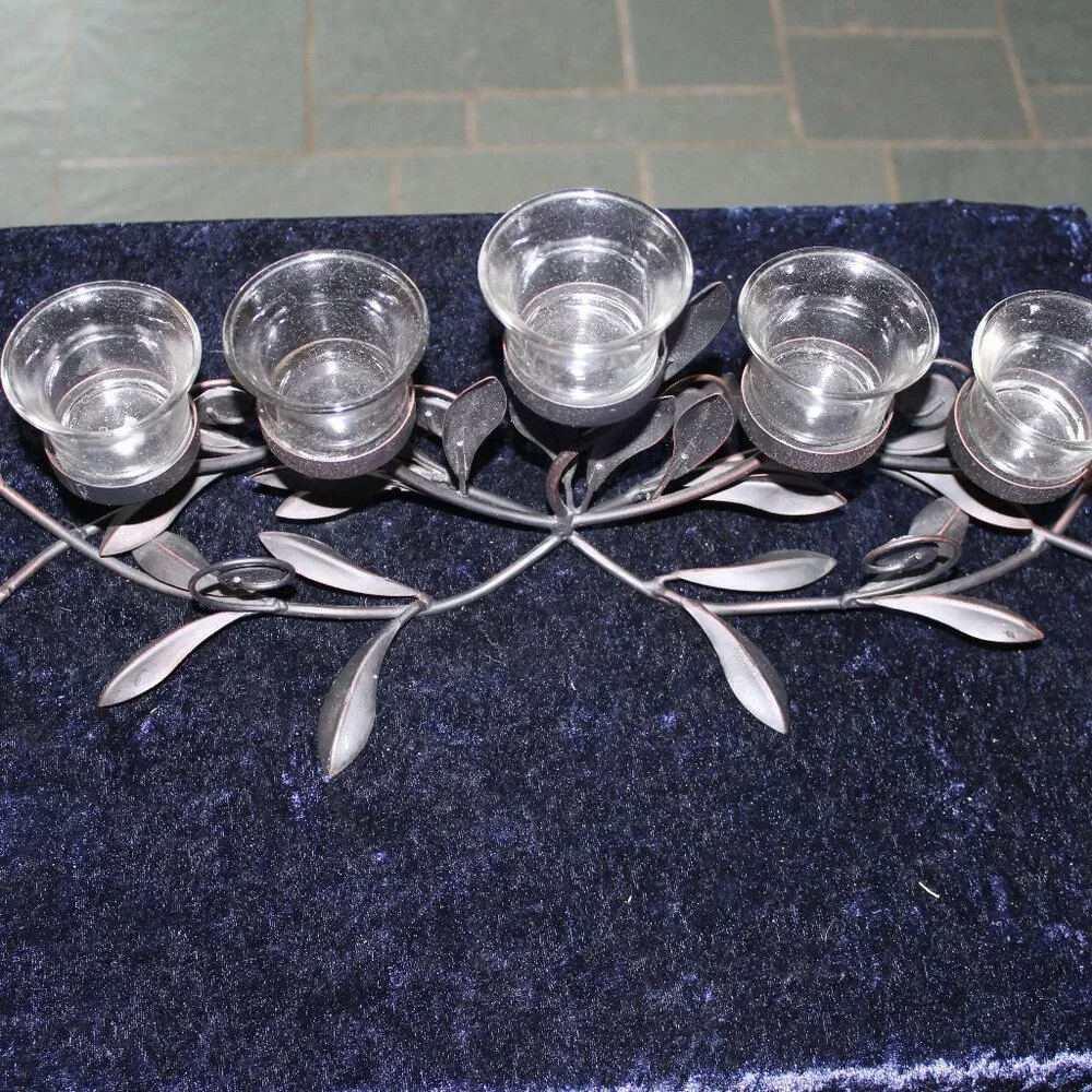 Center piece 5-votive candle holder